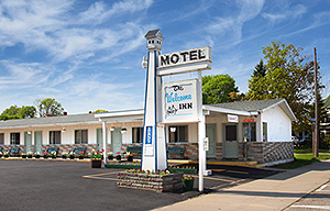 Mackinaw City Hotels Official Site for Mackinaw Hotels