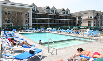 Bayside Hotel of Mackinac Outdoor Pool