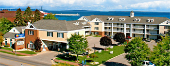 Mackinaw City Hotels - Official Site for Mackinaw Hotels