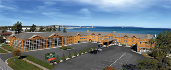 Bridge Vista Beach Mackinaw City Hotel & Conference Center